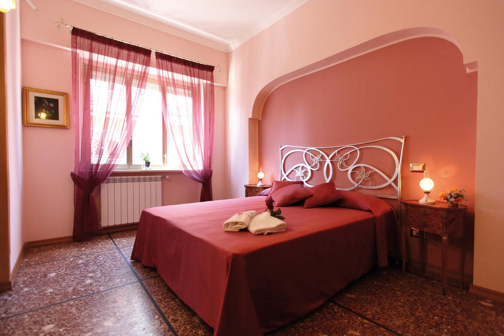 Miriam Guesthouse ローマ 部屋 写真